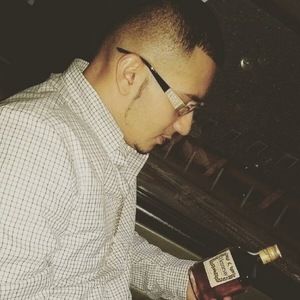 Meet your Posher, Nicholas